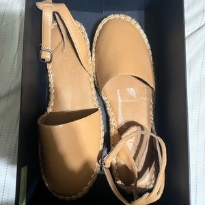 NIB Women’s Sandals by SPLENDID